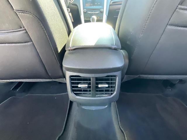 Photo of 2013 WHITE Ford Fusion