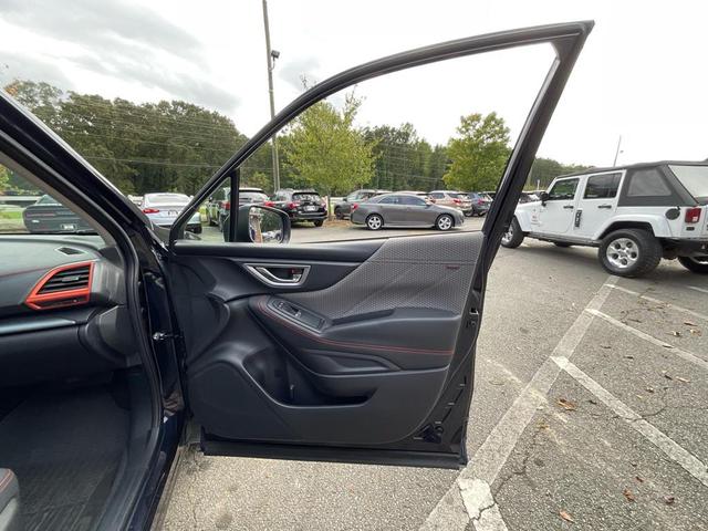 Photo of 2019 Dark Blue Pearl Subaru Forester