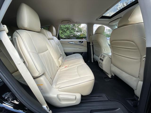 Photo of 2017 Black Obsidian INFINITI QX60