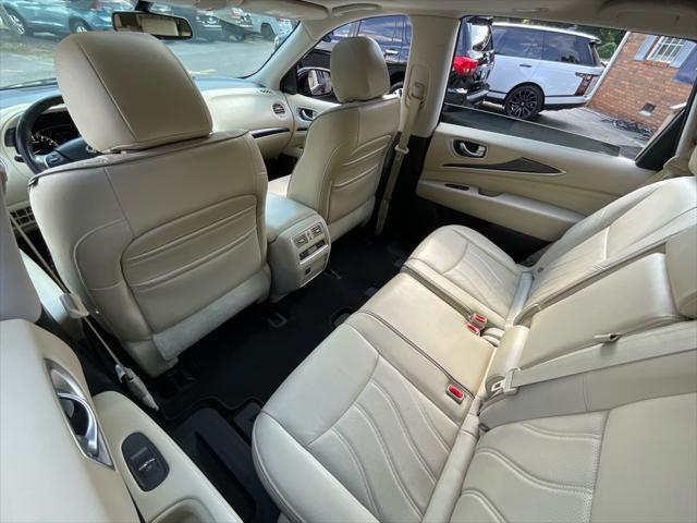 Photo of 2017 Black Obsidian INFINITI QX60