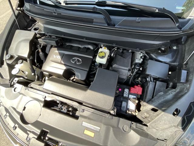 Photo of 2017 Black Obsidian INFINITI QX60