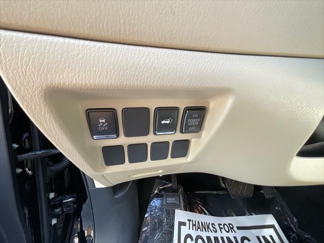 Photo of 2017 Black Obsidian INFINITI QX60