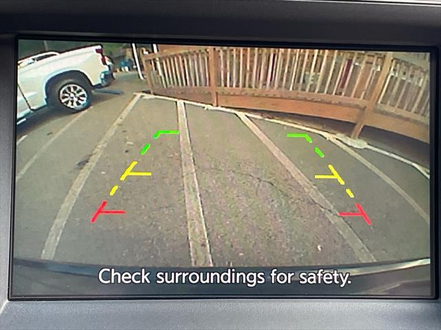 Photo of 2017 Black Obsidian INFINITI QX60