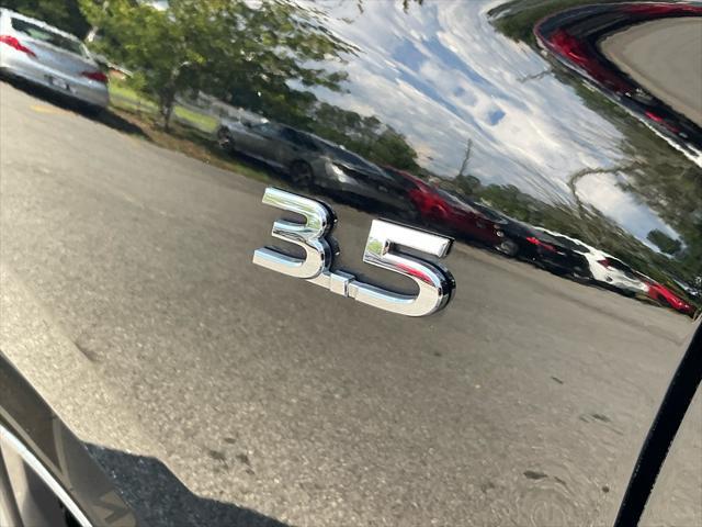 Photo of 2017 Black Obsidian INFINITI QX60