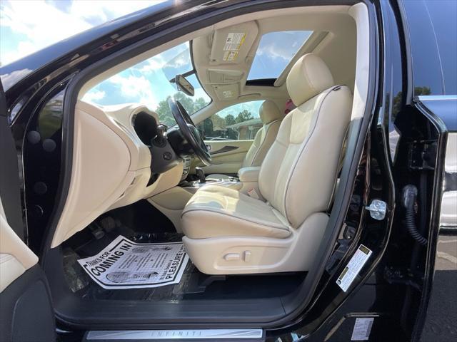 Photo of 2017 Black Obsidian INFINITI QX60