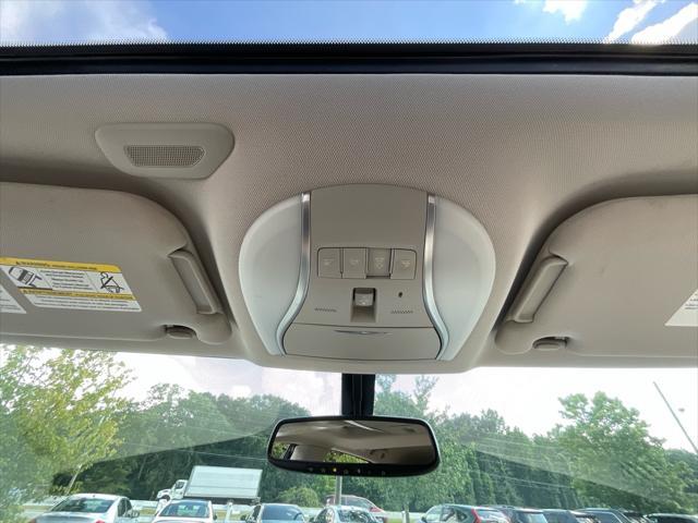 Photo of 2017 Black Obsidian INFINITI QX60