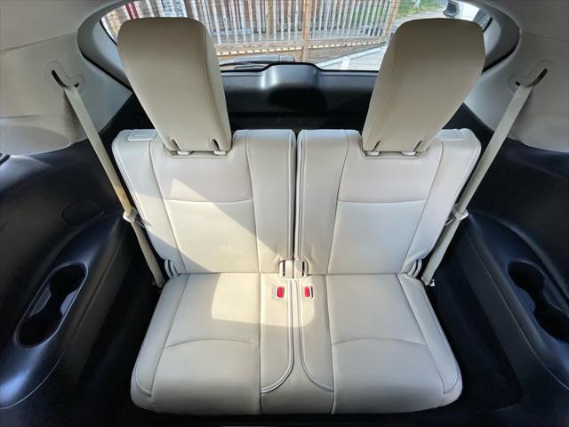 Photo of 2017 Black Obsidian INFINITI QX60