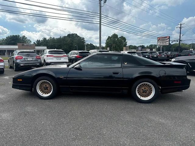 Photo of 1987 Black Pontiac Firebird