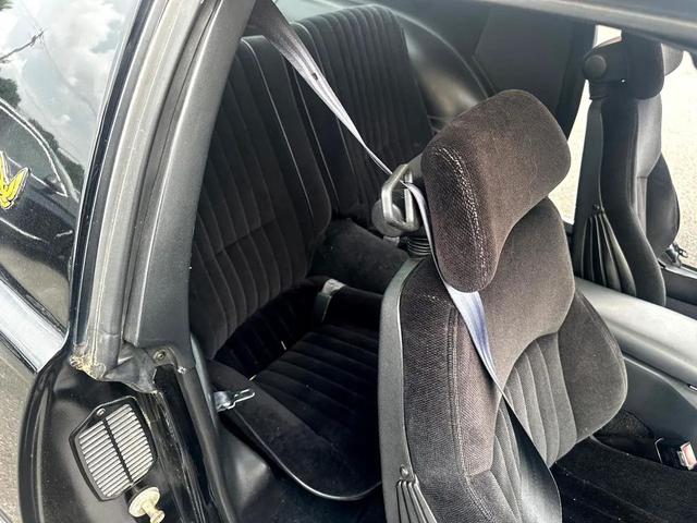 Photo of 1987 Black Pontiac Firebird