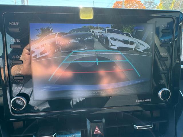 Photo of 2022 White Toyota Corolla