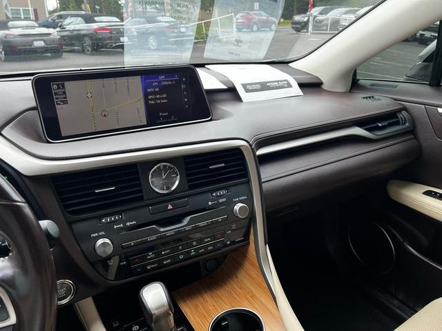 Photo of 2018 Silver Lexus RX 350