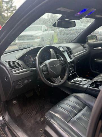 Photo of 2015 Black Chrysler 300