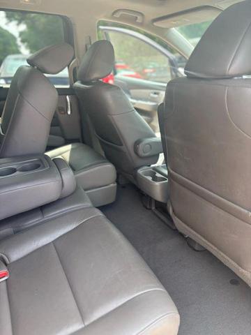 Photo of 2014 Crystal Black Pearl Honda Odyssey