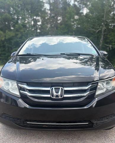 Photo of 2014 Crystal Black Pearl Honda Odyssey