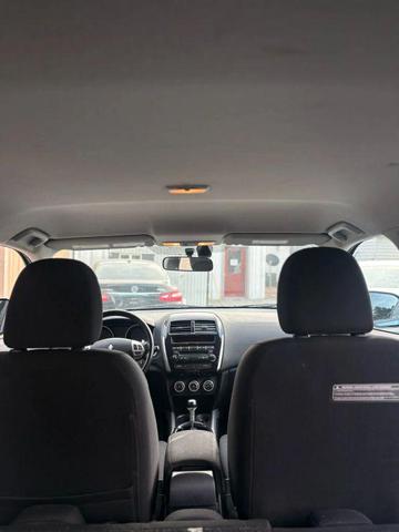 Photo of 2011 Blue Mitsubishi Outlander Sport