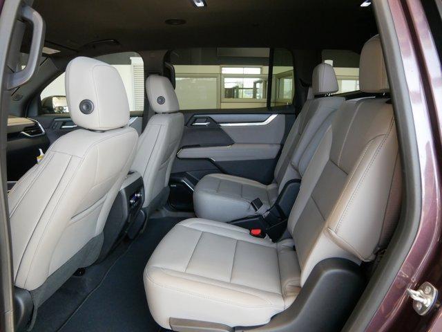 Photo of 2025 Crystal Metallic GMC Acadia
