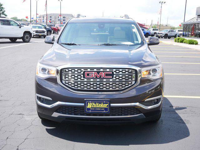 Photo of 2017 Iridium Metallic GMC Acadia