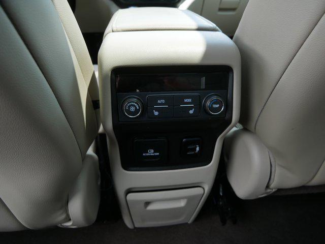 Photo of 2017 Iridium Metallic GMC Acadia