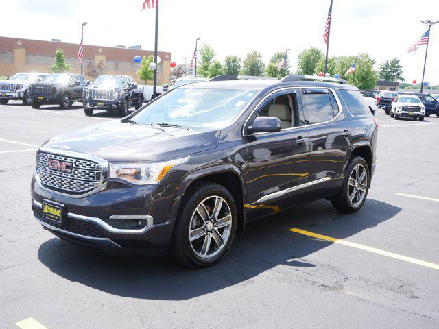 Photo of 2017 Iridium Metallic GMC Acadia