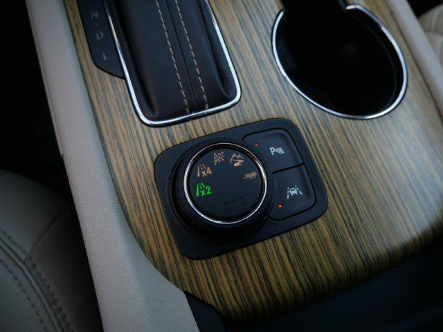 Photo of 2017 Iridium Metallic GMC Acadia