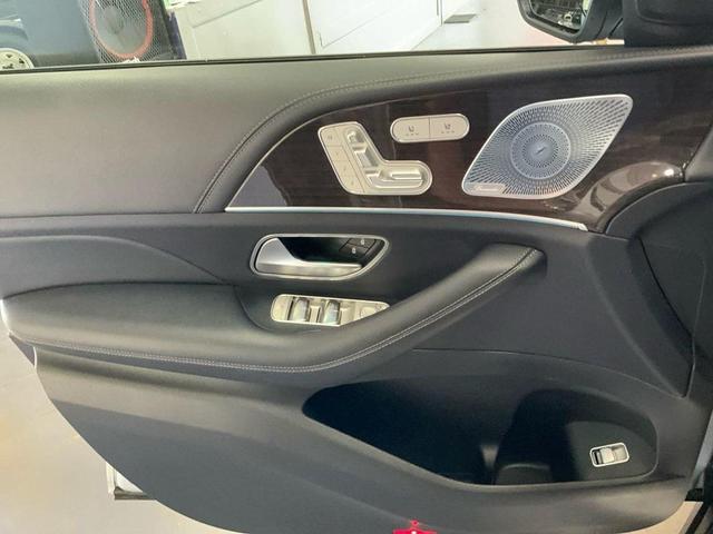 Photo of 2020 Iridium Silver Metallic Mercedes-Benz GLE 350