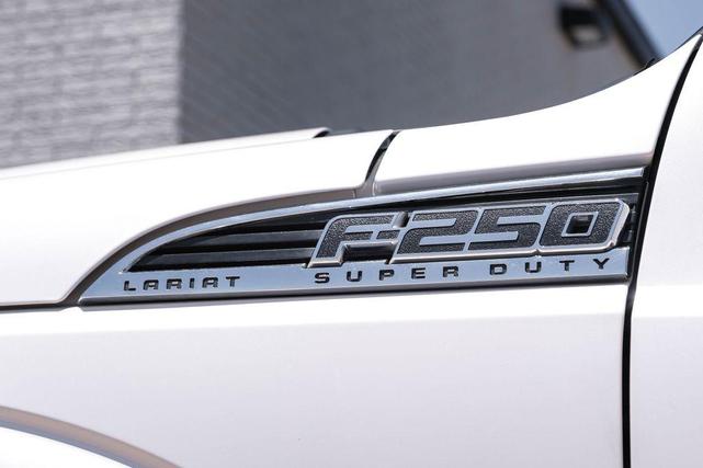 Photo of 2015 White Platinum Metallic Tri-Coat Ford F-250