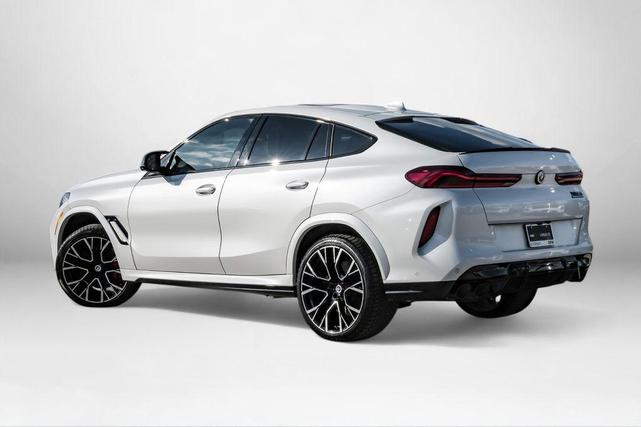 Photo of 2023 Mineral White Metallic BMW X6 M