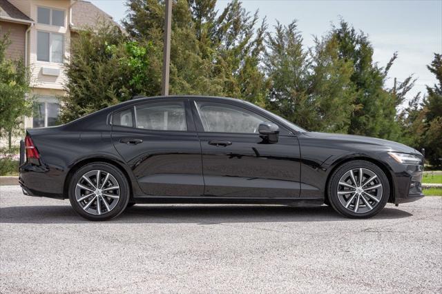Photo of 2021 Black Stone Volvo S60