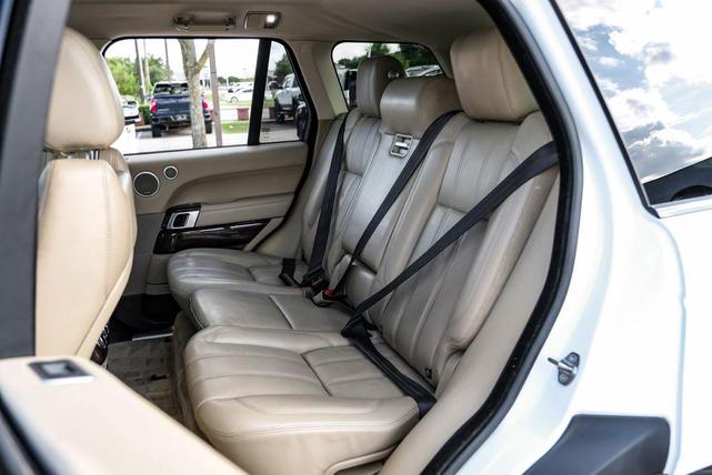 Photo of 2014 Fuji White Land Rover Range Rover
