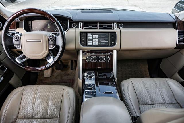 Photo of 2014 Fuji White Land Rover Range Rover