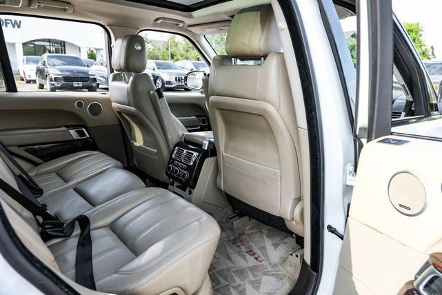 Photo of 2014 Fuji White Land Rover Range Rover
