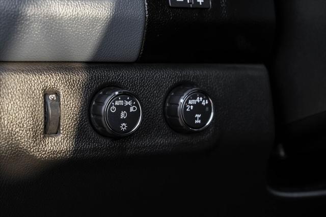 Photo of 2022 Summit White Chevrolet Colorado