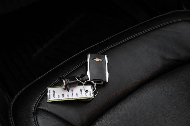 Photo of 2022 Summit White Chevrolet Colorado