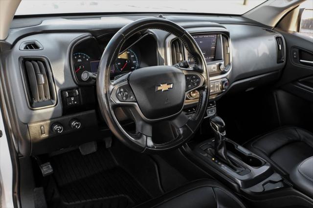 Photo of 2022 Summit White Chevrolet Colorado