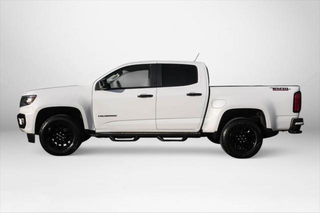 Photo of 2022 Summit White Chevrolet Colorado