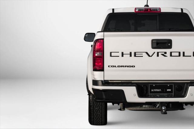 Photo of 2022 Summit White Chevrolet Colorado