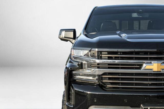 Photo of 2021 Black Chevrolet Silverado 1500