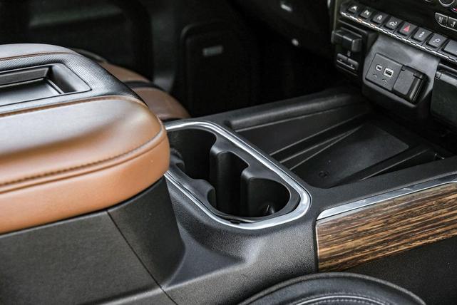 Photo of 2021 Black Chevrolet Silverado 1500