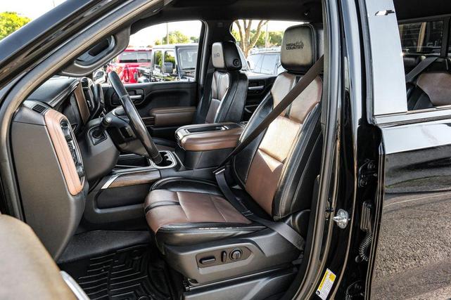 Photo of 2021 Black Chevrolet Silverado 1500