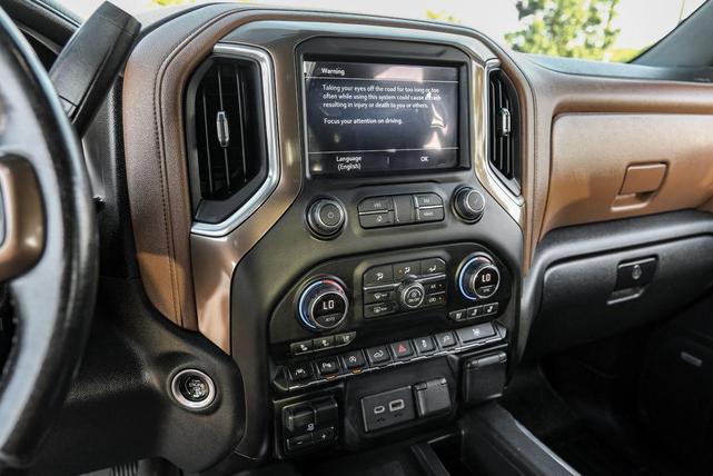 Photo of 2021 Black Chevrolet Silverado 1500
