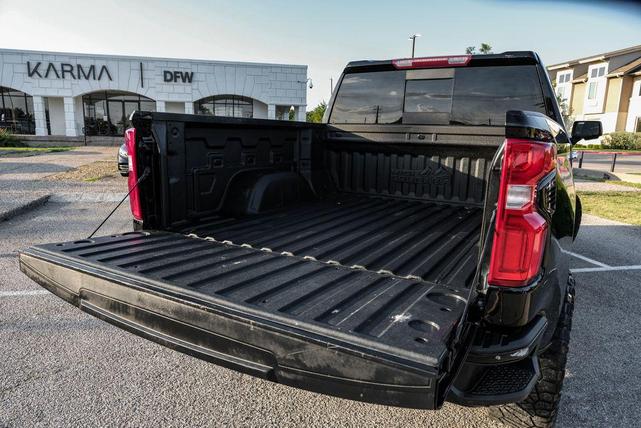 Photo of 2021 Black Chevrolet Silverado 1500