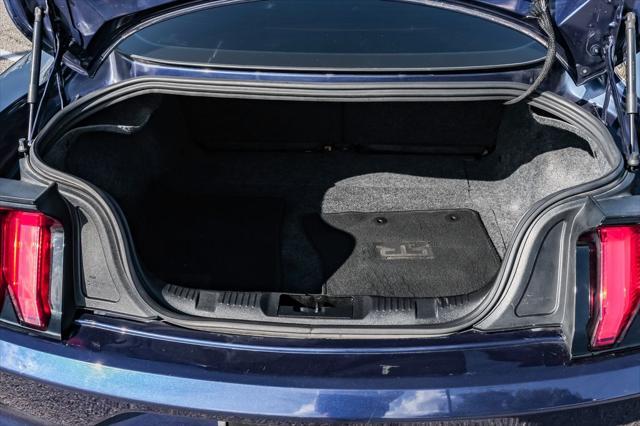 Photo of 2020 Kona Blue Ford Mustang