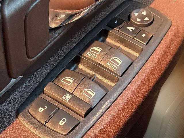 Photo of 2019 RV Match Walnut Brown Metallic Clearcoat RAM 1500