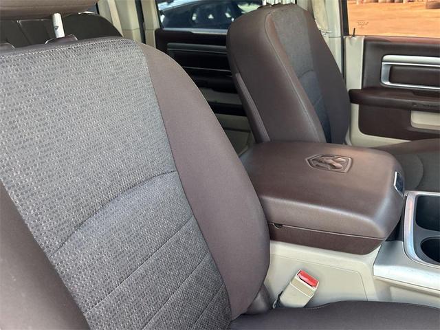 Photo of 2019 RV Match Walnut Brown Metallic Clearcoat RAM 1500