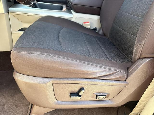 Photo of 2019 RV Match Walnut Brown Metallic Clearcoat RAM 1500