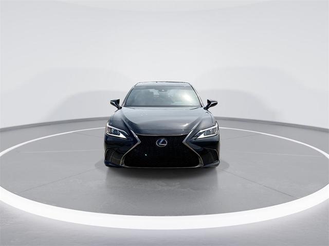 Photo of 2023 Obsidian Lexus ES 350