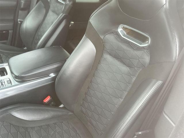 Photo of 2020 Fuji White Land Rover Range Rover Sport
