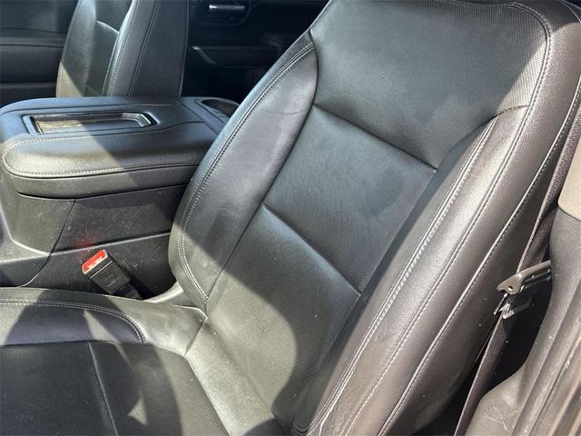 Photo of 2020 Black Chevrolet Silverado 2500