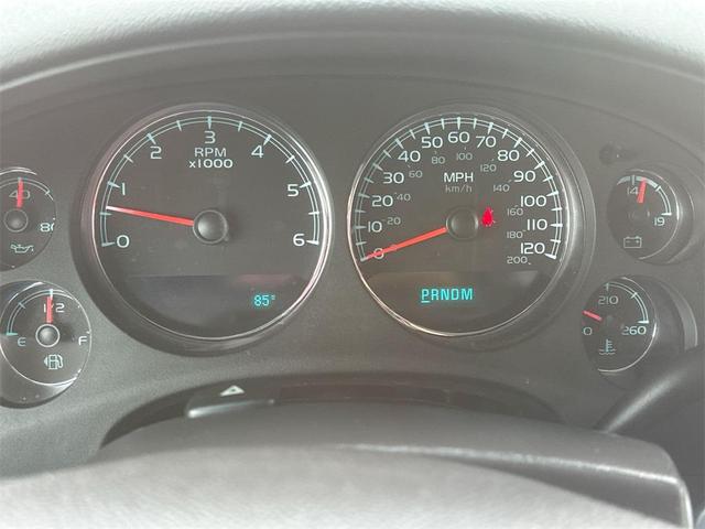 Photo of 2013 White Diamond Tricoat GMC Sierra 1500