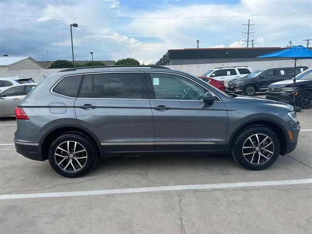 Photo of 2021 Platinum Gray Metallic Volkswagen Tiguan